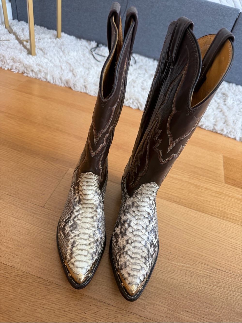 Brown & Cream Snakeskin Pointed-Toe Cowboy Boots Vintage Genuine Leather